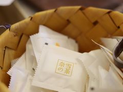 -奈雪的茶(亨特国际广场店)