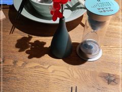 -蜜桃餐厅·伴山(湖滨商业街店)