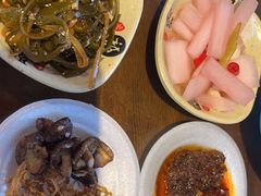 -富正毅三下锅·湘西韵味(天门山索道店)
