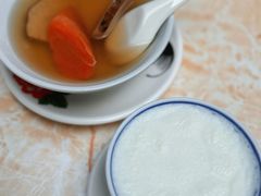 -周大娘牛乳(旧寨古村总店)