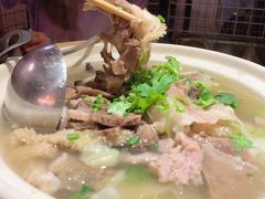 跷脚牛肉锅-一个叫川的地方(麒麟新天地店)