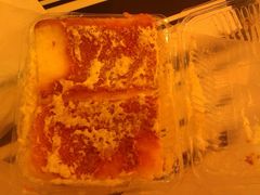 -红宝石·鲜奶小方·海派西点房(南丹店)
