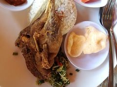-Pundi Pundi Restaurant