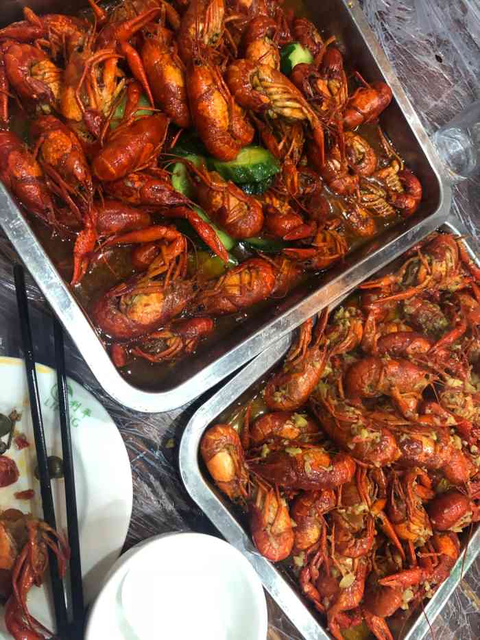 兄弟龙虾(新大路店)-"同学大晚上的发微信让出来吃宵夜 ,附近只.