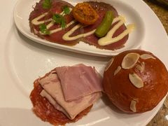 -松山湖凯悦酒店·Café自助餐厅·周末火舞秀表演