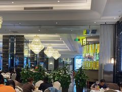 -万龙洲海鲜(大兴绿地缤纷城店)