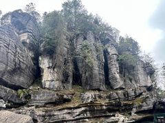 -梭布垭石林景区