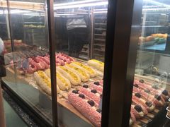 -奈雪的茶(亨特国际广场店)