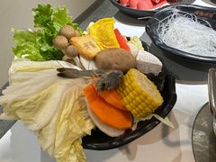 -呷哺呷哺 黄金牧场 (新中关购物中心店)