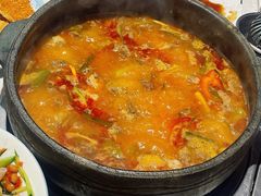 -贵府酸汤牛肉火锅·贵州老字号(飞山街店)