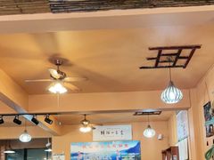 大堂-抚仙湖生态石锅鱼野生菌(告庄店)