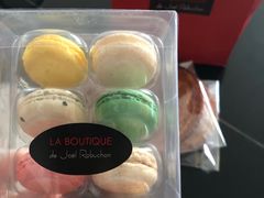 -Salon de The de Joel Robuchon(外滩18号店)