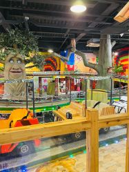 -卡通尼·Safari非洲探索乐园·生日会(金桥国际商业广场店)