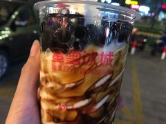 黑糖珍珠大圣代-蜜雪冰城(武进区吾悦店)