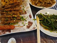 -亮亮烧烤(积玉桥总店)