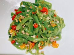 -聚鑫朋酸菜肥肠(文艺路口店)
