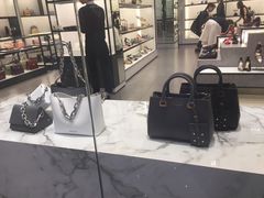 -CHARLES&KEITH(乐峰广场店)