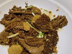 -闫府私房菜·老字号(恒隆店)