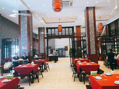 -侬佳蒸菜馆(听潮店)