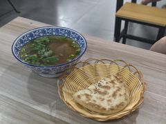 -丰登陕西水盆牛羊肉·泡馍