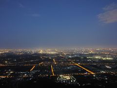 -鬼笑石后山停车场