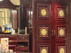 -深圳富苑皇冠假日套房酒店