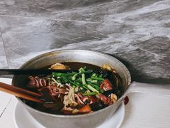 -铁锅哥米线