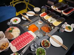 -海底捞火锅智慧餐厅(中骏世界城店)