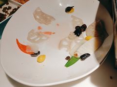 -荷塘秋月·本帮江浙菜(国权路店)