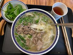 -云阿蛮云南生烫牛肉米线(奉贤路店)