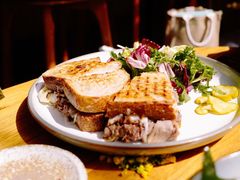 超级牛肉帕尼尼-O'mills Sourdough Bakery&Bistro(永嘉路店)