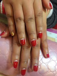 -小红楼美甲美容中心