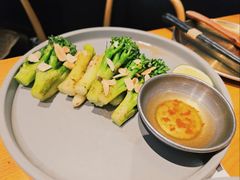 -SHAN山(前滩太古里店)