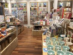 -猫的天空之城概念书店(杭州南宋御街店)