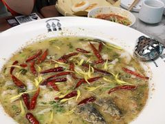 -渔语鱼新川菜Bistro(万象天地店)