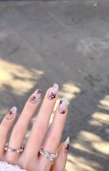 -情同手足美甲美睫