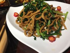 -东来菜馆•手抓海鲜家常菜•海鲜锅贴(鸽子窝店)