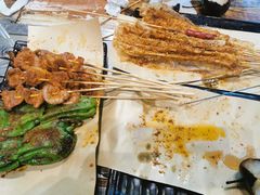 -鑫正兴东北烧烤(滨湖店)