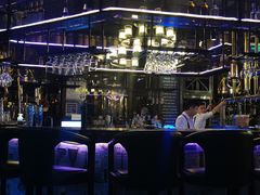 -爱啤精酿·民谣酒馆(滨江店)