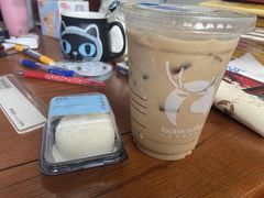 -瑞幸咖啡(维佳佰港大酒店店)