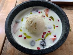 -植物园哈利亚餐厅