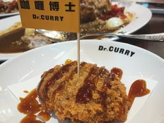 广告里才有的多汁汁牛肉饼-伽喱博士 Dr.CURRY咖喱饭(太阳宫咖喱店)
