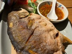 -大头虾越式风味餐厅(光明广场店)