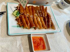 -津津名菜馆(绝没分店)