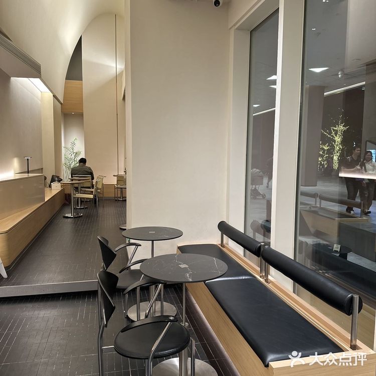 把春天的绿意捧在手心，生日仪式感拉满了！