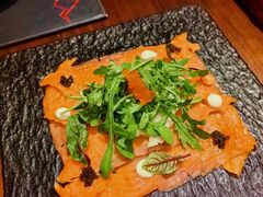 烟熏三文鱼沙拉-恰餐厅及酒吧 CHAR Bar & Grill (北京丽都皇冠假日店)