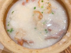 -新大咀港式茶餐厅(宝山万达店)