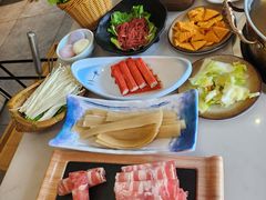 -菌子鲜汤野生菌锅