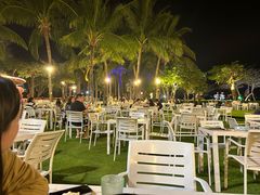 -蜈支洲岛珊瑚酒店临海阁中餐厅