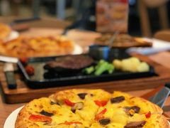 -必胜客(大宁路店)